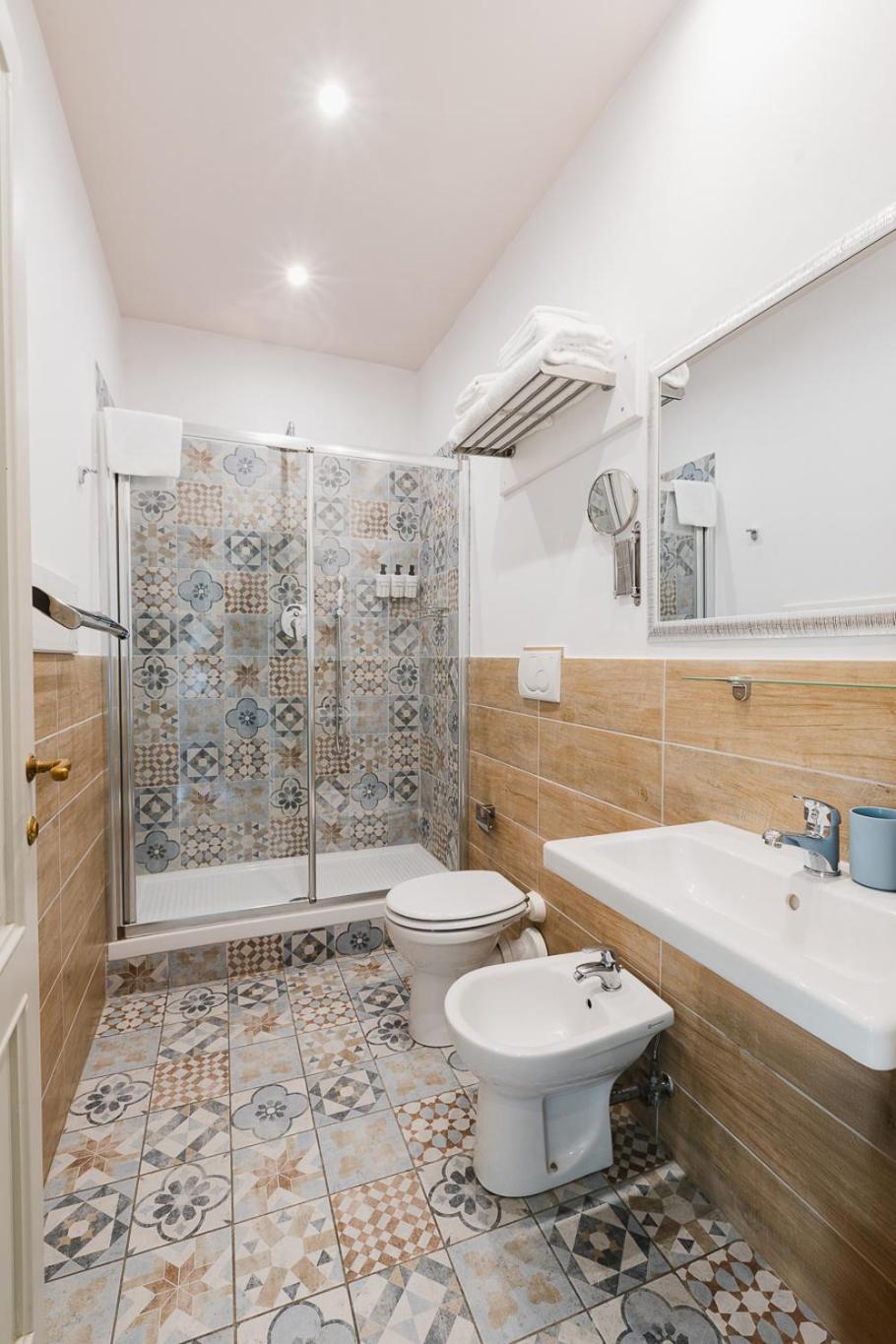 Am Collection Cavour Bed & Breakfast Флоренция Екстериор снимка