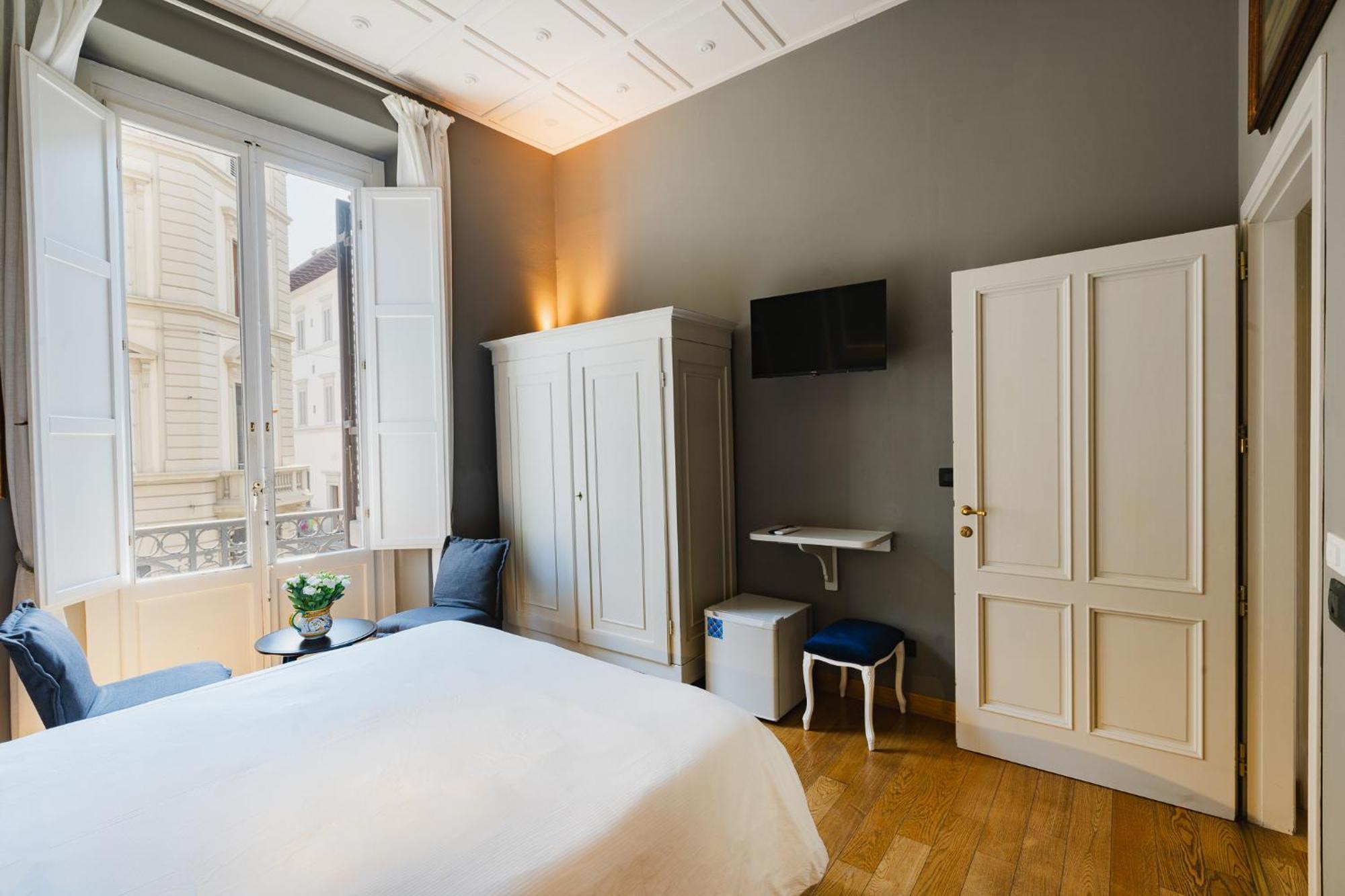 Am Collection Cavour Bed & Breakfast Флоренция Екстериор снимка