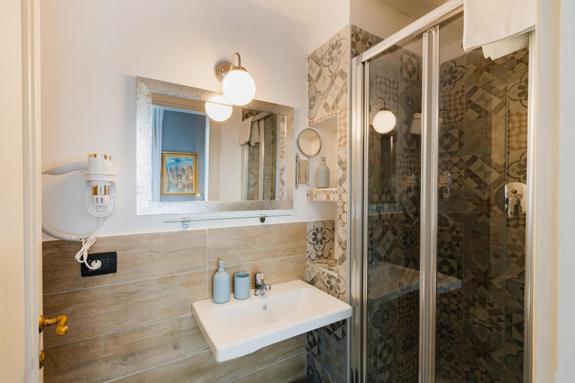 Am Collection Cavour Bed & Breakfast Флоренция Екстериор снимка