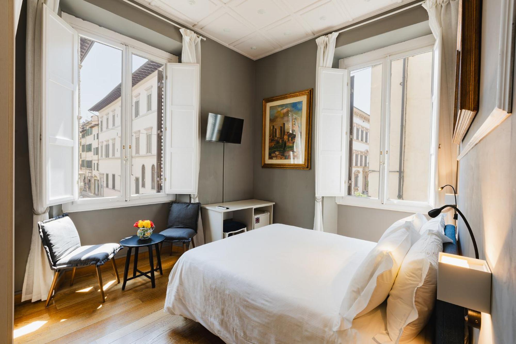 Am Collection Cavour Bed & Breakfast Флоренция Екстериор снимка